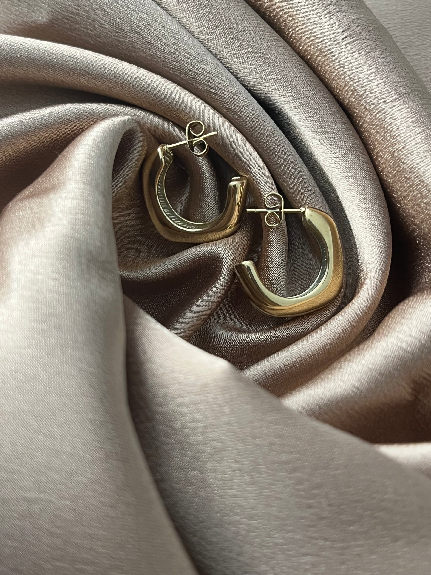 Amara Hoops